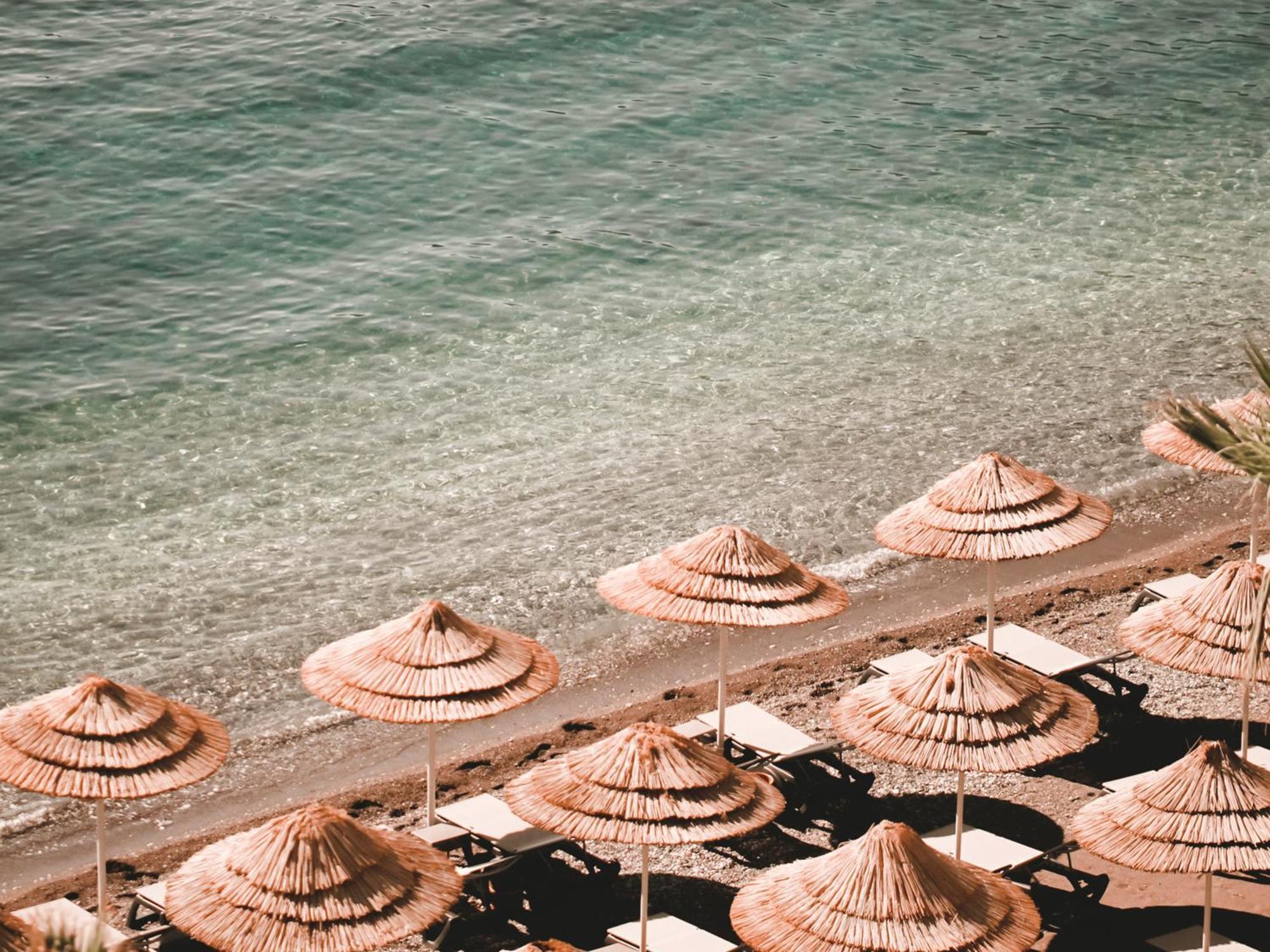 Perios Beach House - Adults Only 图兰克 外观 照片