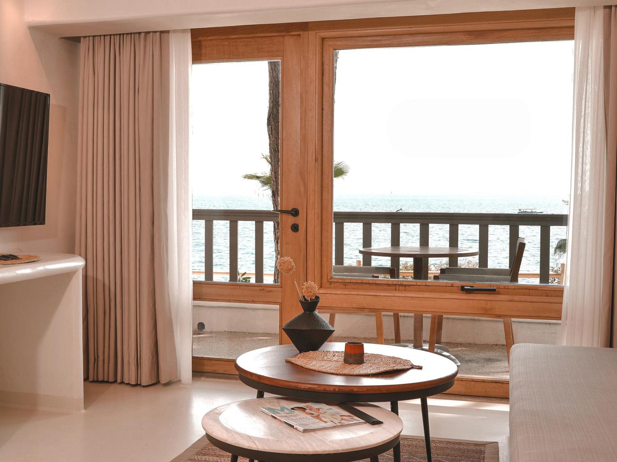 Perios Beach House - Adults Only 图兰克 客房 照片